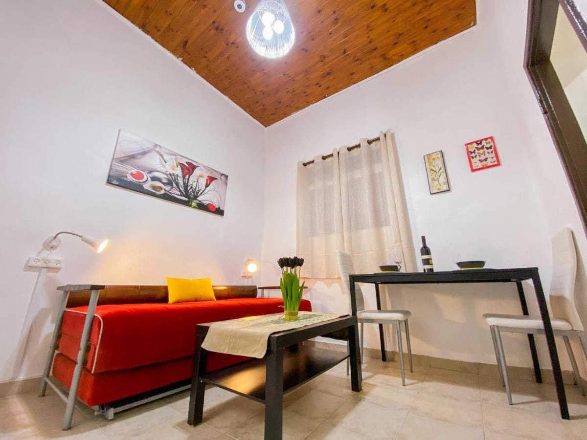 Old Town Guest House Beersheba Екстер'єр фото